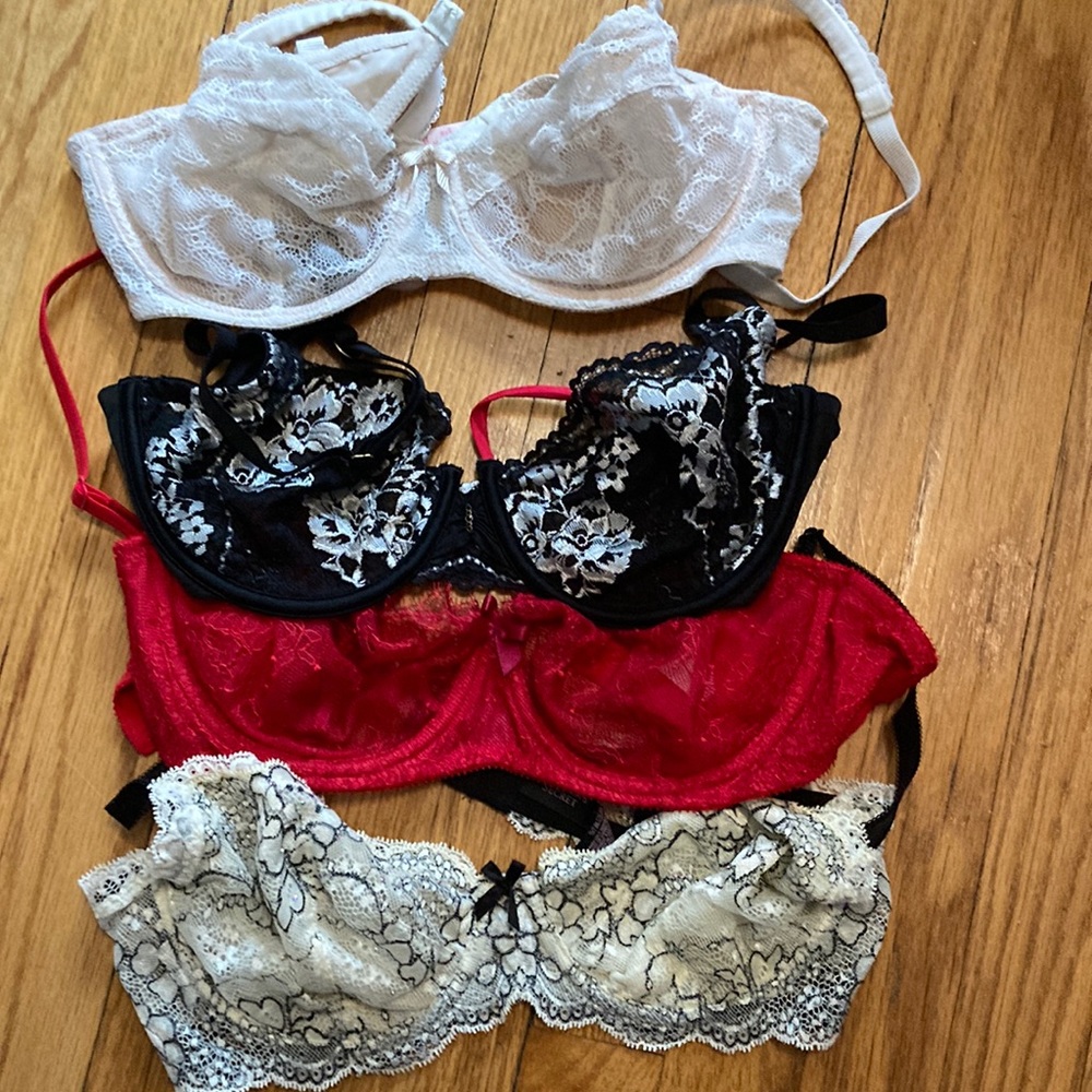 SET OF 4! Victoria Secret bralettes